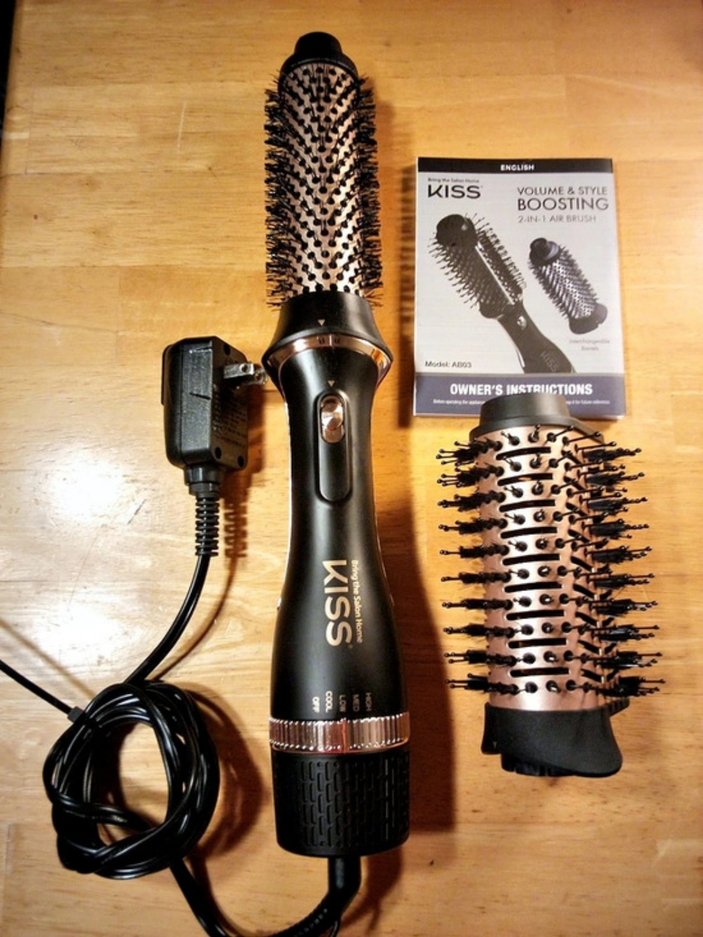 KISS Volume & Style Boosting 2-in-1 Air Brush 2-in-1 Air Brush Black Like New